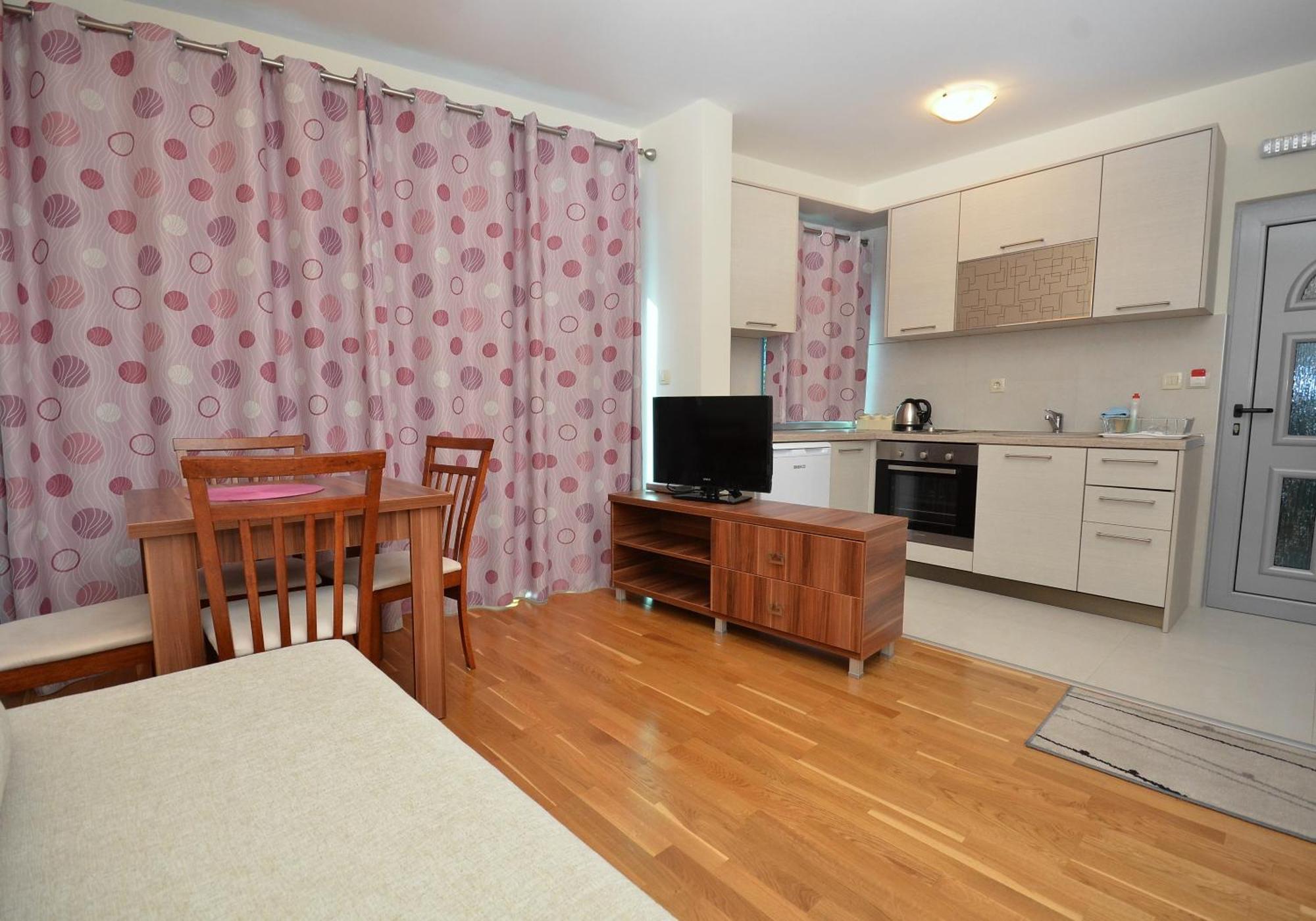 Apartments Rafailovic Ljubo Rafailovići Pokoj fotografie