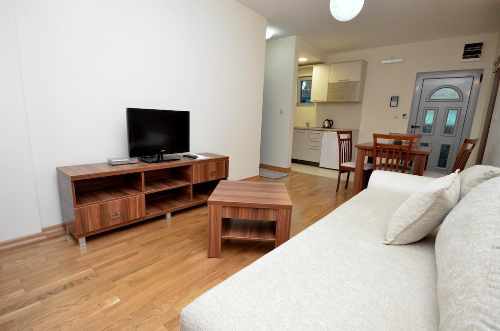 Apartments Rafailovic Ljubo Rafailovići Pokoj fotografie